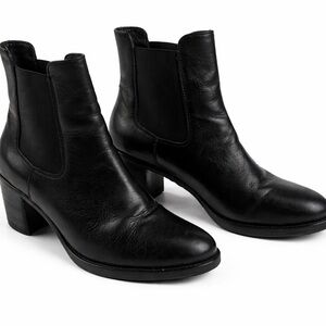 Boemos Italian Black Leather Vintage Ankle Boots Women’s Size 6 EU 36